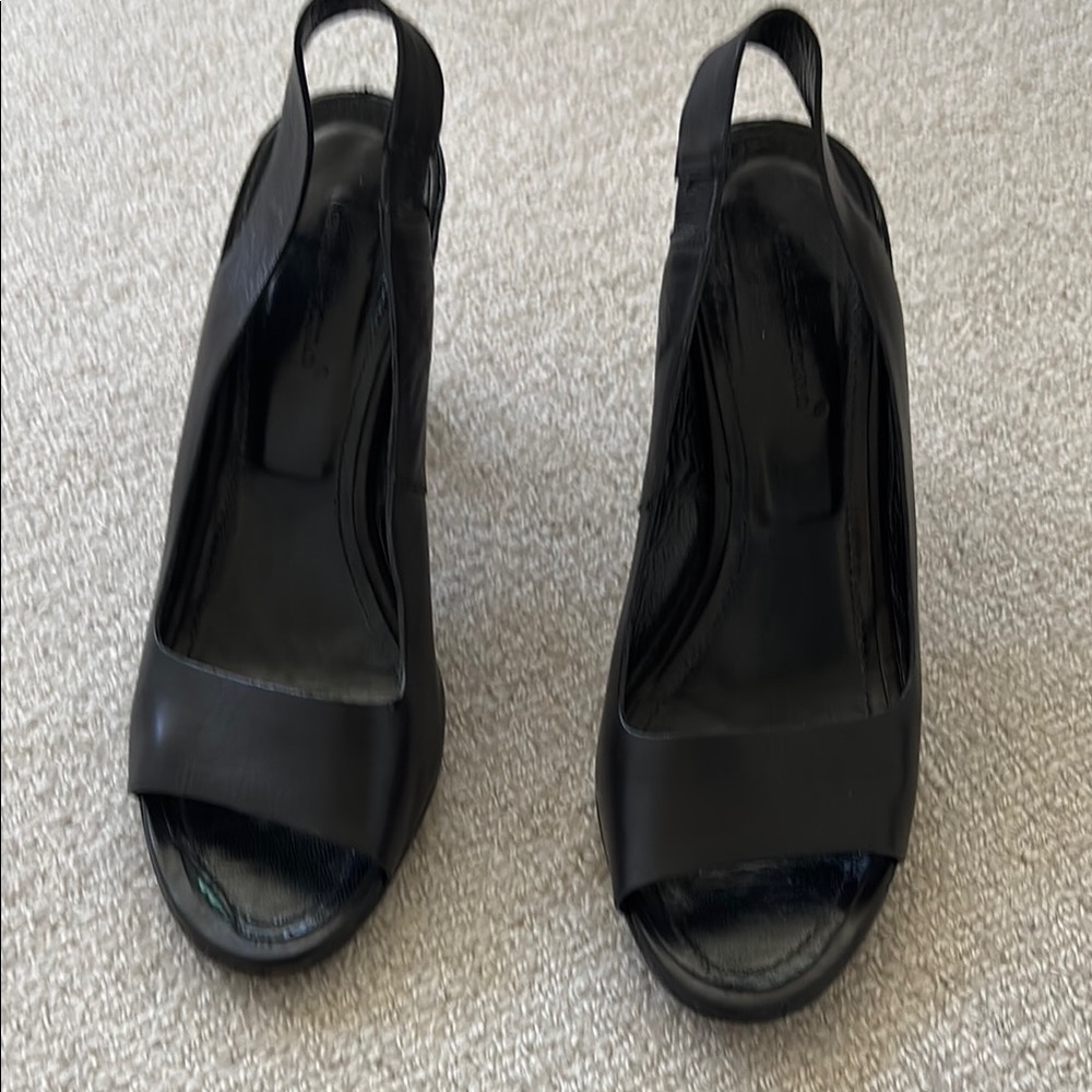 Roberto Del Carlo Black Heels Elegant Design